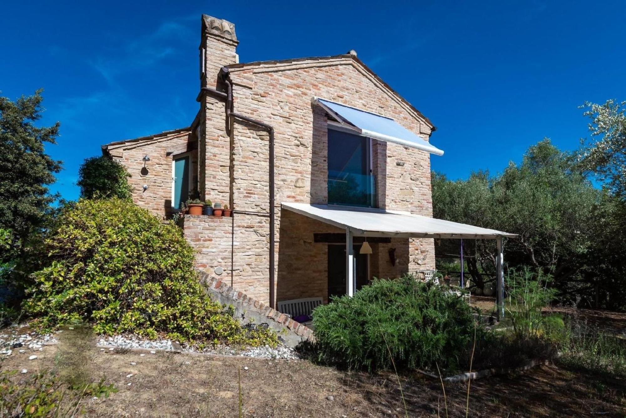 Meernahes Ferienhaus Casa Cantagallo Mit Pool Villa Fermo Exteriör bild